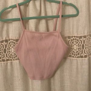 Light pink crop tank